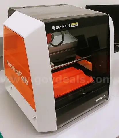 Roland Desktop Milling Machine &#x2013; monoFab SRM-20