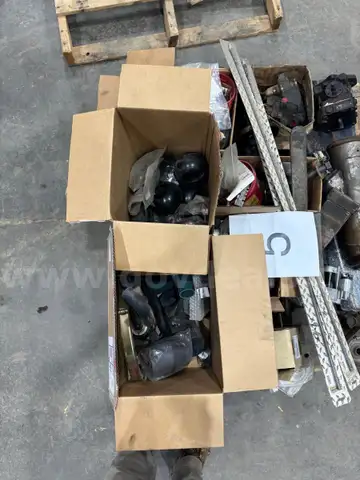 Pallet of Miscellaneous Parts
