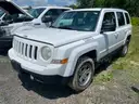 2014 Jeep Patriot Sport 4WD 4-DR with 2.4L L4