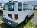 2009 Ford Econoline E-350 Passenger Van with 5.4L V8