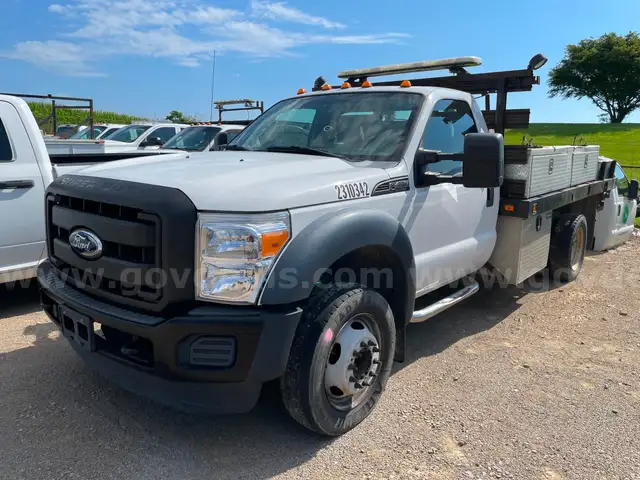 2011 Ford F-450 SD XL Reg Cab DRW 2WD Stake Bed Body with 6.8L V10