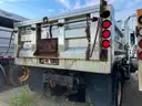 2006 International 7400 Single Axle Dump Truck with 9.3L L6 DIESEL