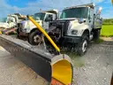 2006 International 7400 Single Axle Dump Truck with 9.3L L6 DIESEL