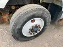 2006 International 7400 Single Axle Dump Truck with 9.3L L6 DIESEL