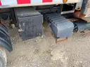 2006 International 7400 Single Axle Dump Truck with 9.3L L6 DIESEL