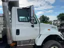2006 International 7400 Single Axle Dump Truck with 9.3L L6 DIESEL