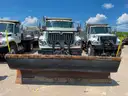 2012 International 7400 Single Axle Dump Truck with 9.3L L6 DIESEL