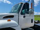 2007 International 7400 Cab/Chassis with 9.3L L6 DIESEL