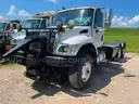 2007 International 7400 Cab/Chassis with 9.3L L6 DIESEL