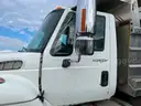 2005 International 7400 Tandem Axle Dump Truck with 9.3L L6 DIESEL