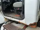 2005 International 7400 Tandem Axle Dump Truck with 9.3L L6 DIESEL