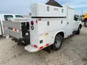 2006 Ford F-350 SD XL 2WD DRW with Utility Body