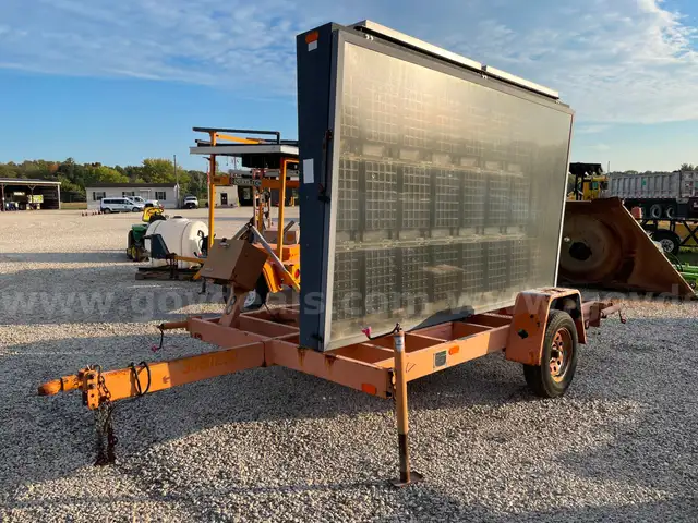 Precision Solar Controls Message Board, Model 6473