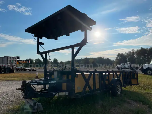 Energy Absorption Systems Attenuator Trailer, Model TMA9001