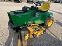 JOHN DEERE 420 Lawn Tractor