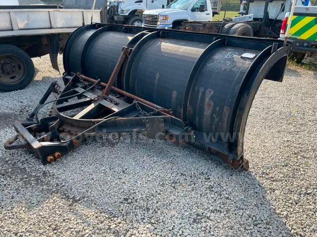 GLEDHILL 11&#x2019; Snow Plow
