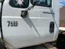 2005 International 7400 Cab/Chassis with 7.6L L6 DIESEL