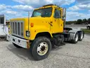 2000 International F2574 Truck Tractor with 14.0L L6 DIESEL