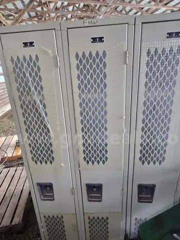 Metal lockers