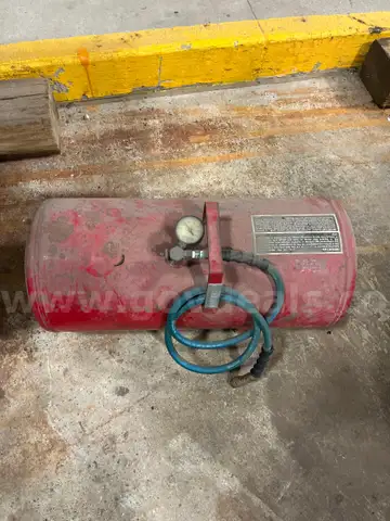 Small Portable Air Tank