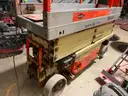 2005 JLG Scissor Lift, Model 2630ES