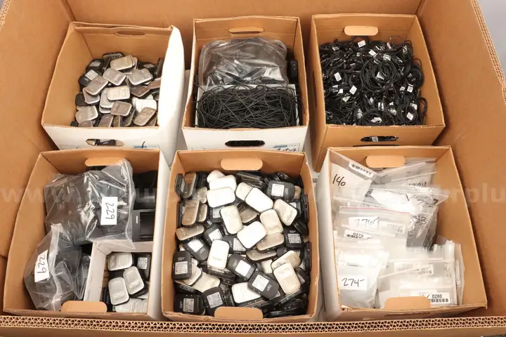 1 Pallet - 3714pc. Bulk Lot of Hearing Aid Accessories Sonova, Phonak, Unitron, Hansaton Approx. Acquisition Value $540k