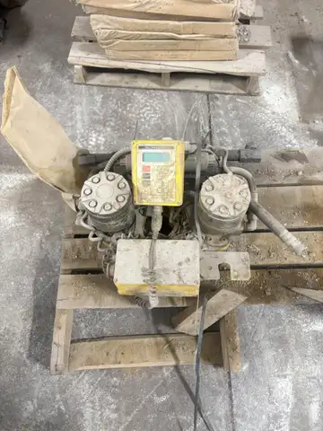 Wachs truck-mounted valve operator