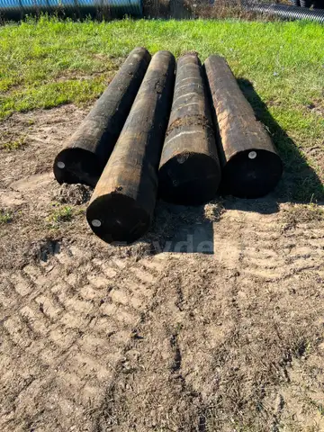 15&#x22;x9&#x27; Treated Posts