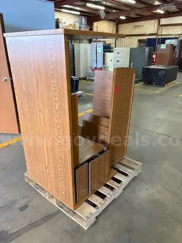 L-Shaped Wood Look Desk - 5 Drawers - 60x 31 x 29