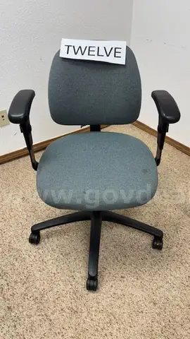 Blue-Green Cloth Office Chair on Casters