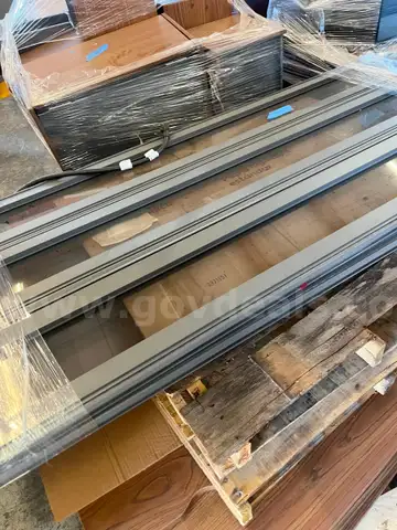 Cubicle Parts - Approximately 18 pallets