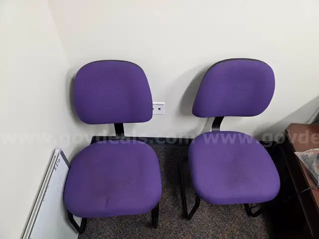 Chairs - Lot of 2 Stationary Chairs