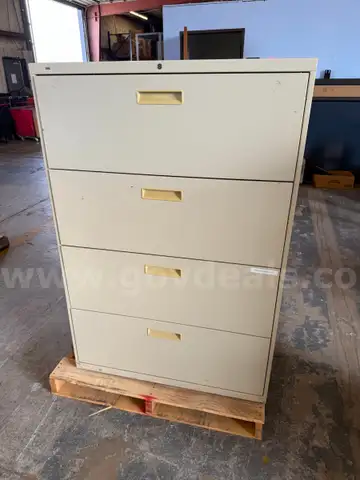 File cabinets, lot of 2