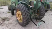 Tractor - John Deere 2040