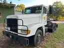 2009 Freightliner FLD120