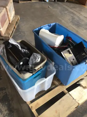 Coffee makers, lights and miscellaneous - UNTESTED