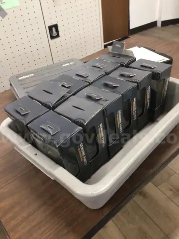 Magazine pouches, Sig Sauer, lot of 12