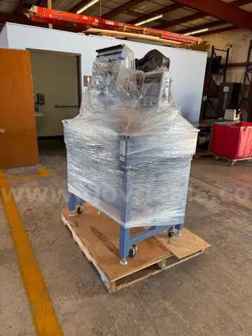 Emroidery machine, Happy Industrial  - UNTESTED