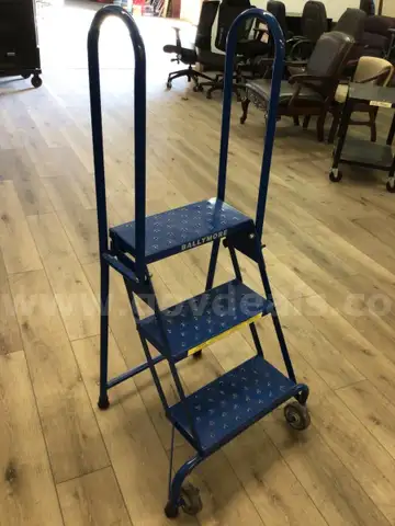 Staircase on wheels, Ballymore