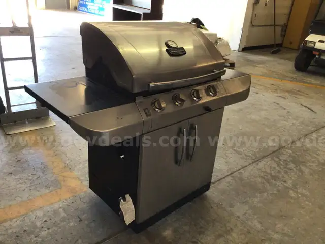 Grill, propane, Char-Broil - UNTESTED