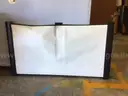 Projector screen, portable and easel
