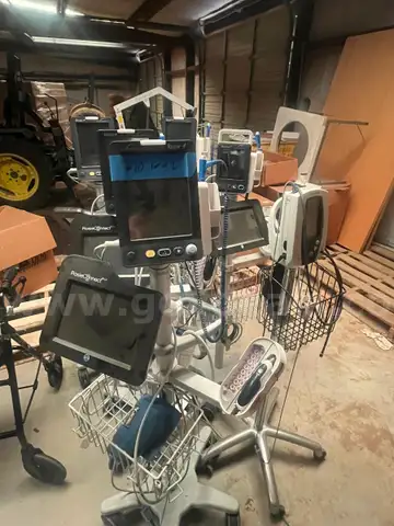 Vital Machines - Lot of 6 - Condition Unknown