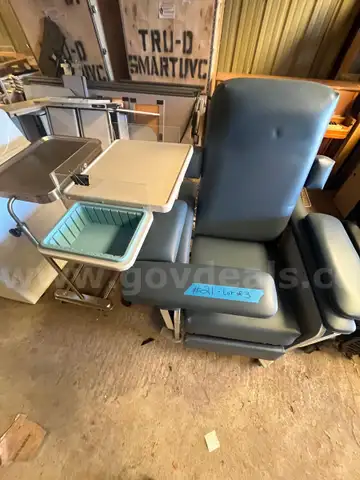 Chair & 2 Tray Stands