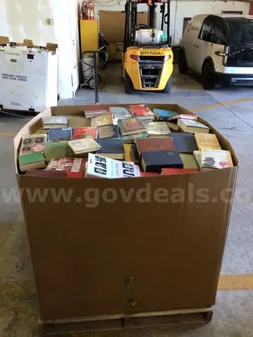 Books; pallet of miscellaneous