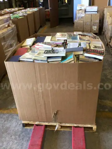 Books; pallet of miscellaneous