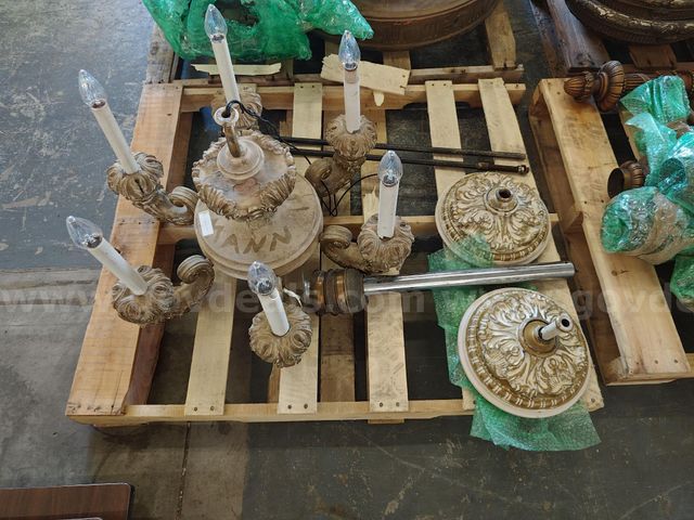 Lot of 2 Chandeliers (UNTESTED) and Assorted Decorative Pieces - Total ...