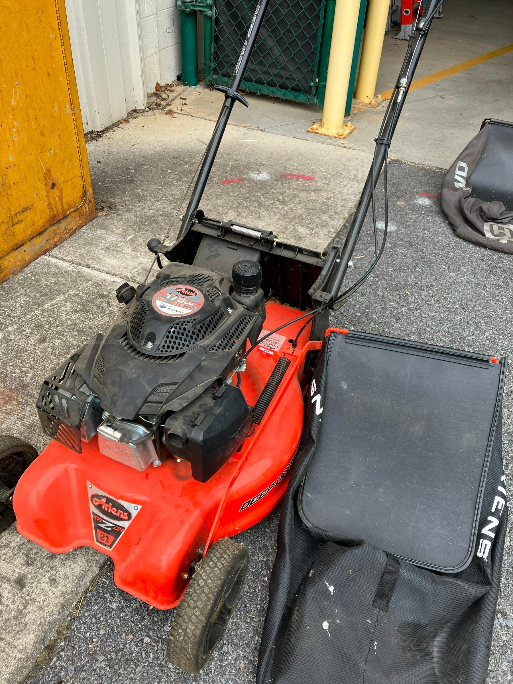 Ariens self propelled online push mower