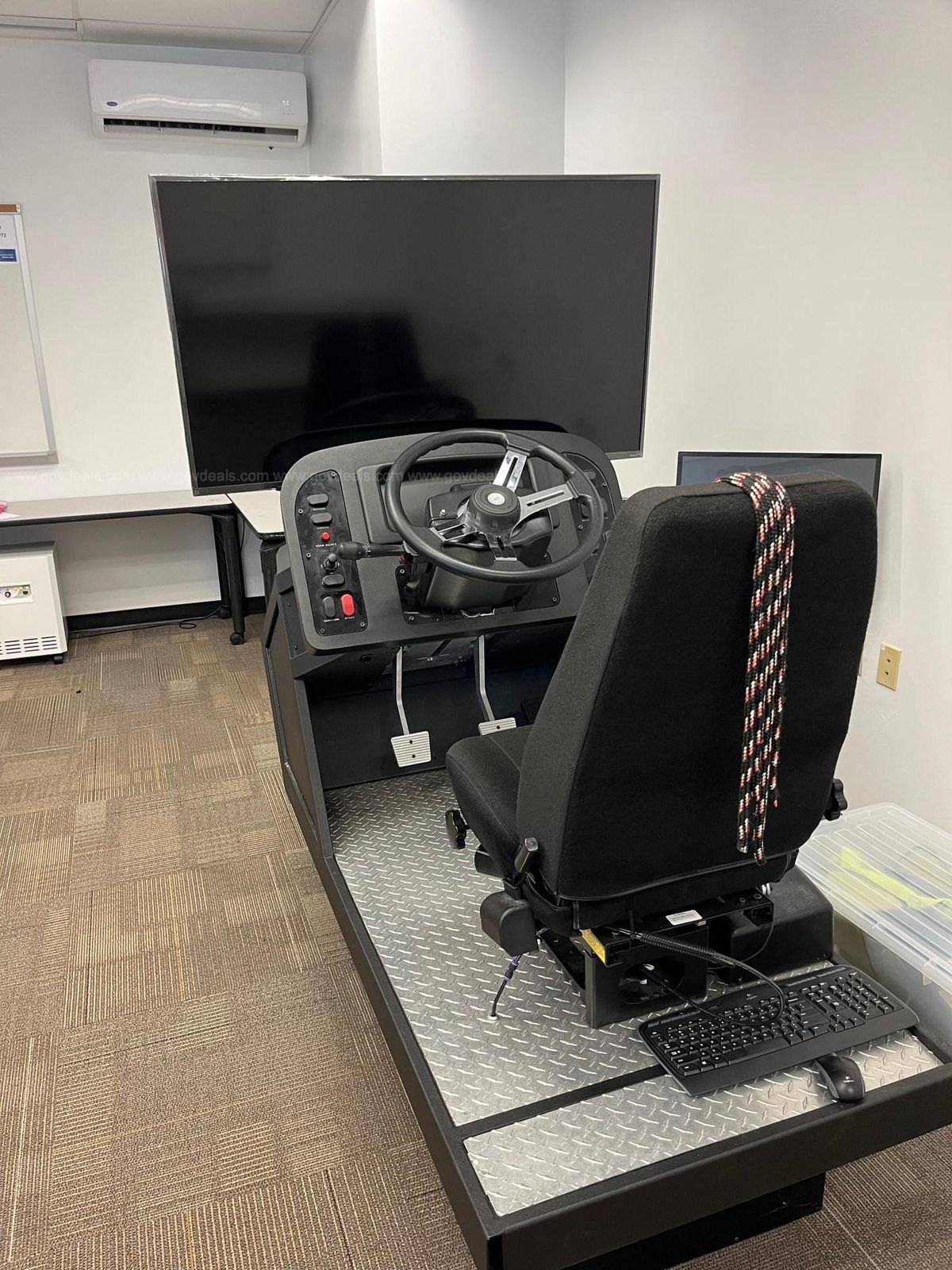 Shifmaster Driving Training Simulator | GovDeals