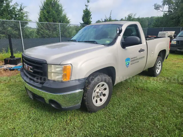 2007 GMC Sierra Pickup &#x2013; 2WD