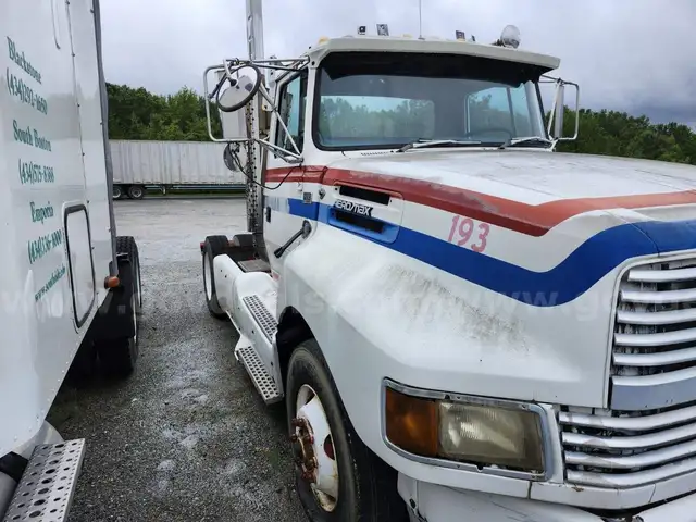 1993 Ford Tractor